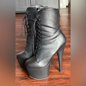 Pleasers Adore black boots size 8